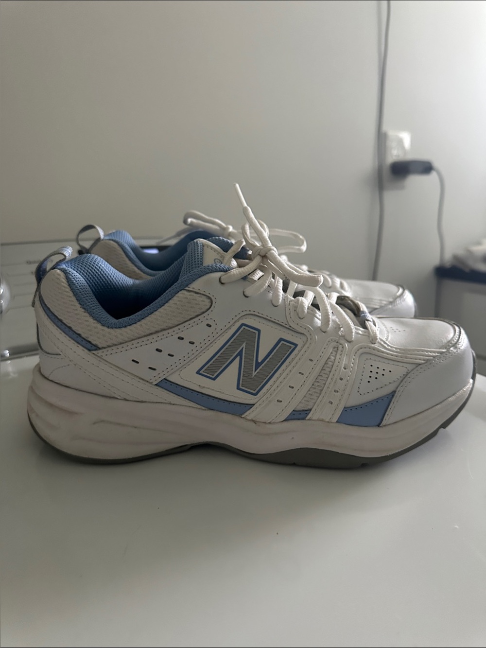New Balance Women's White and Light Blue Athletic Walking Sneakers